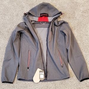 Outdoor United Mens Small Jacket. Grey Color